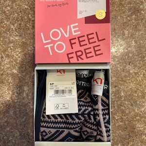 Kari Traa Black and Pink Leggings